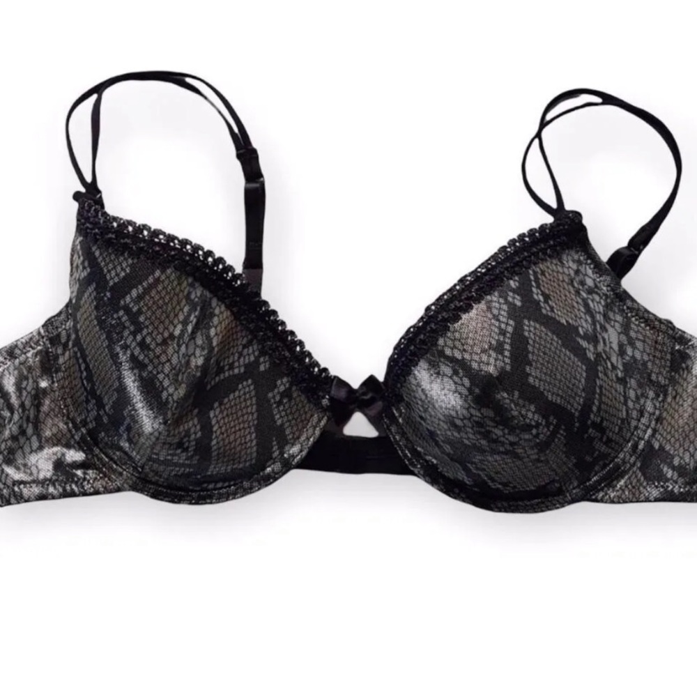 Sexy -Bra-Panty Set in Soft Snakeskin Pattern In Black-Gray Bra 34b-S/Med Panty